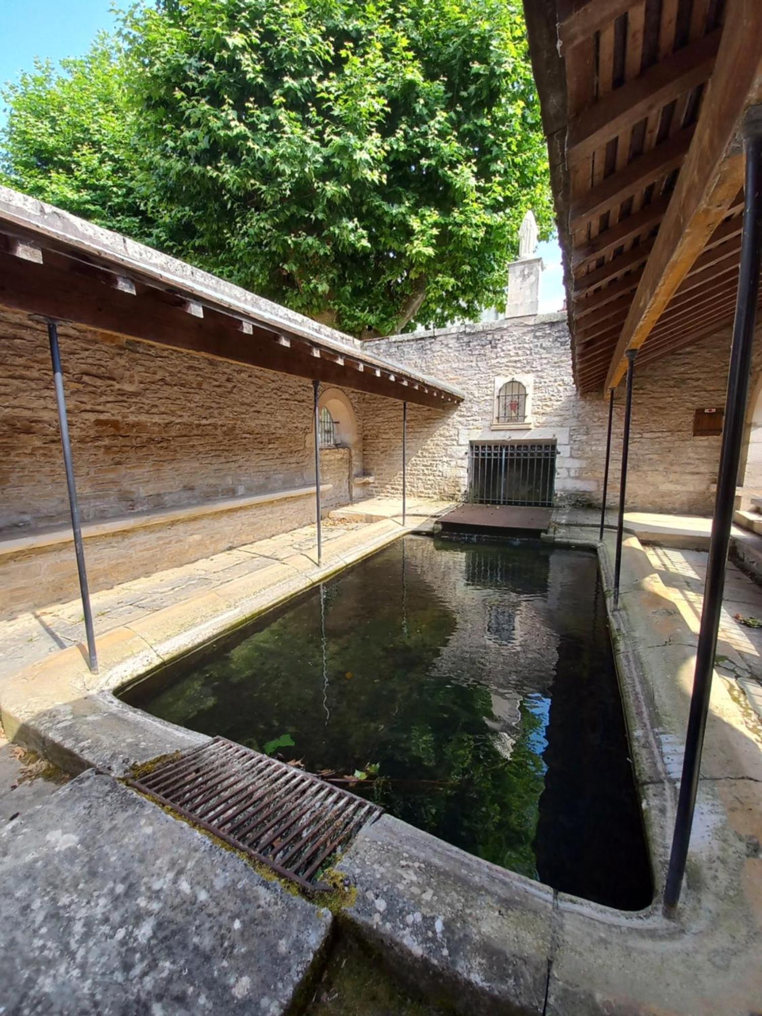 Aupres Du Lavoir Remigny Exterior foto
